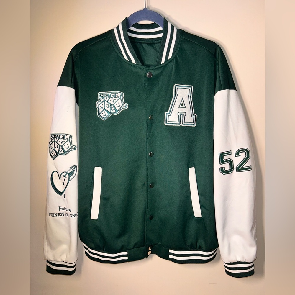 Varsity Jacket Unisex Y2K Embroidered Letterman Bomber Jacket . Green Size M